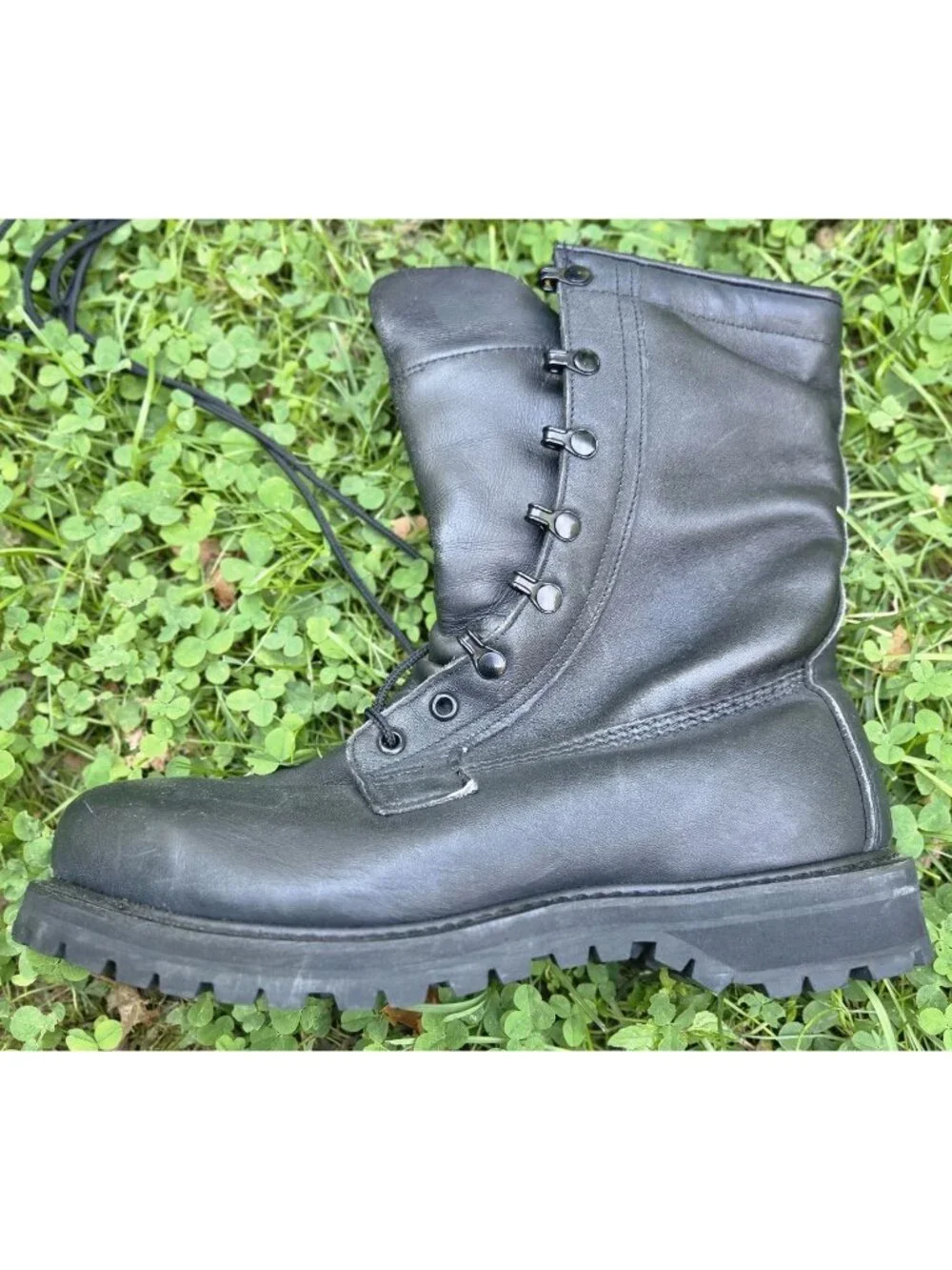 USGI Belleville ICWB Cold Weather Boots Black Leather Vibram 8.5W NOS 1997 VTG